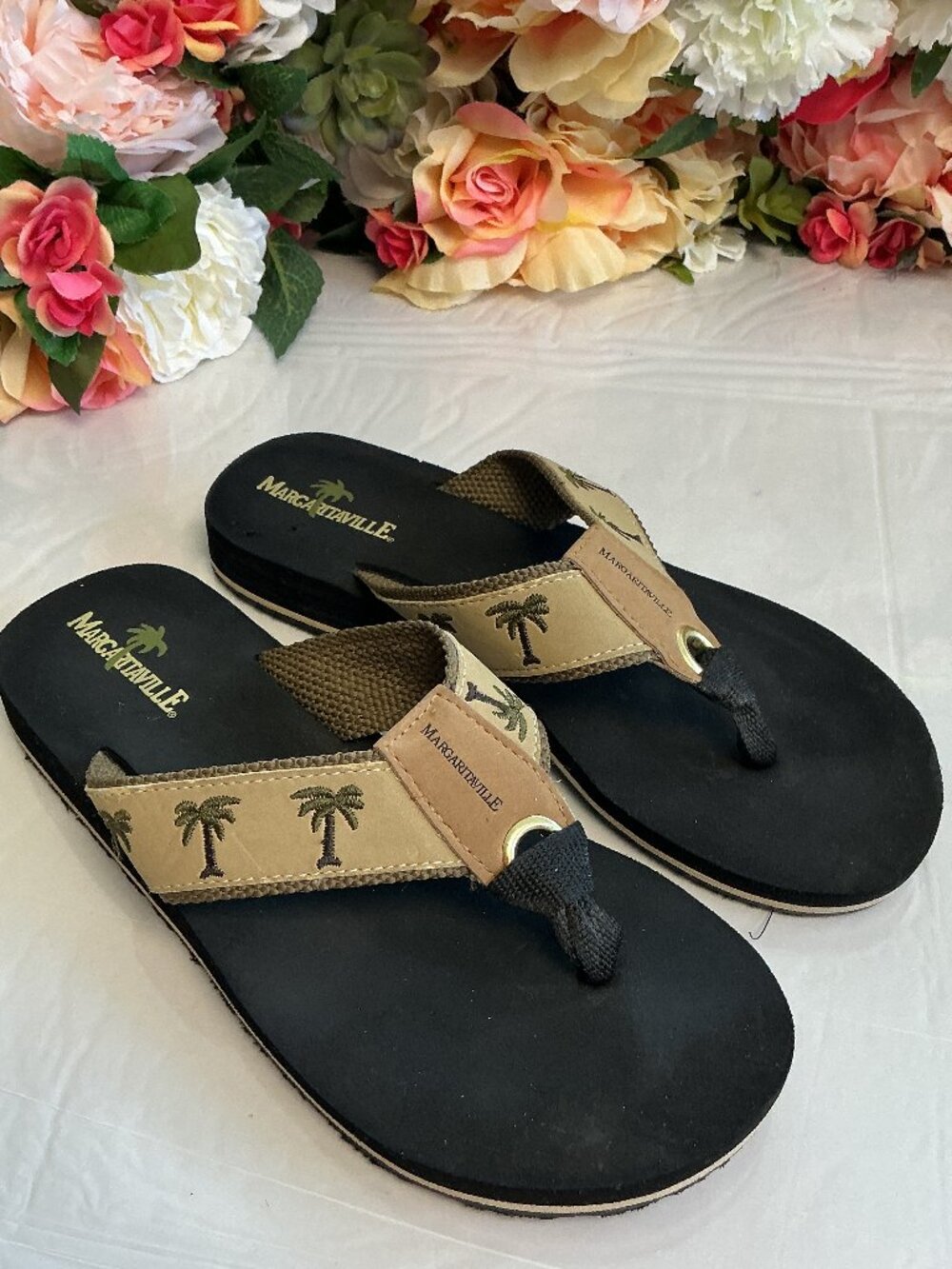 Margaritaville Breezy MG1052K Palm Tree Thong Sandals Sand Black Women’s Size 6
